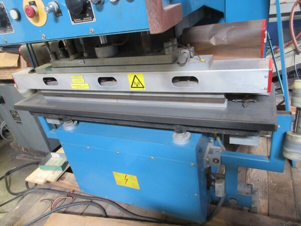 Fiab RF Welder System AB Type 12000 PL, 3 X 220 Volt, S/N 2314 - Image 3