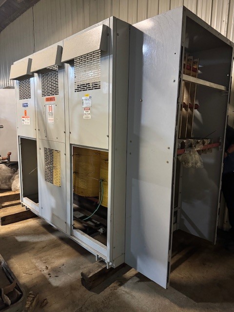 2500 KVA 4160 Primary, 480Y/277 Secondary, Interstate transformer - Image 1