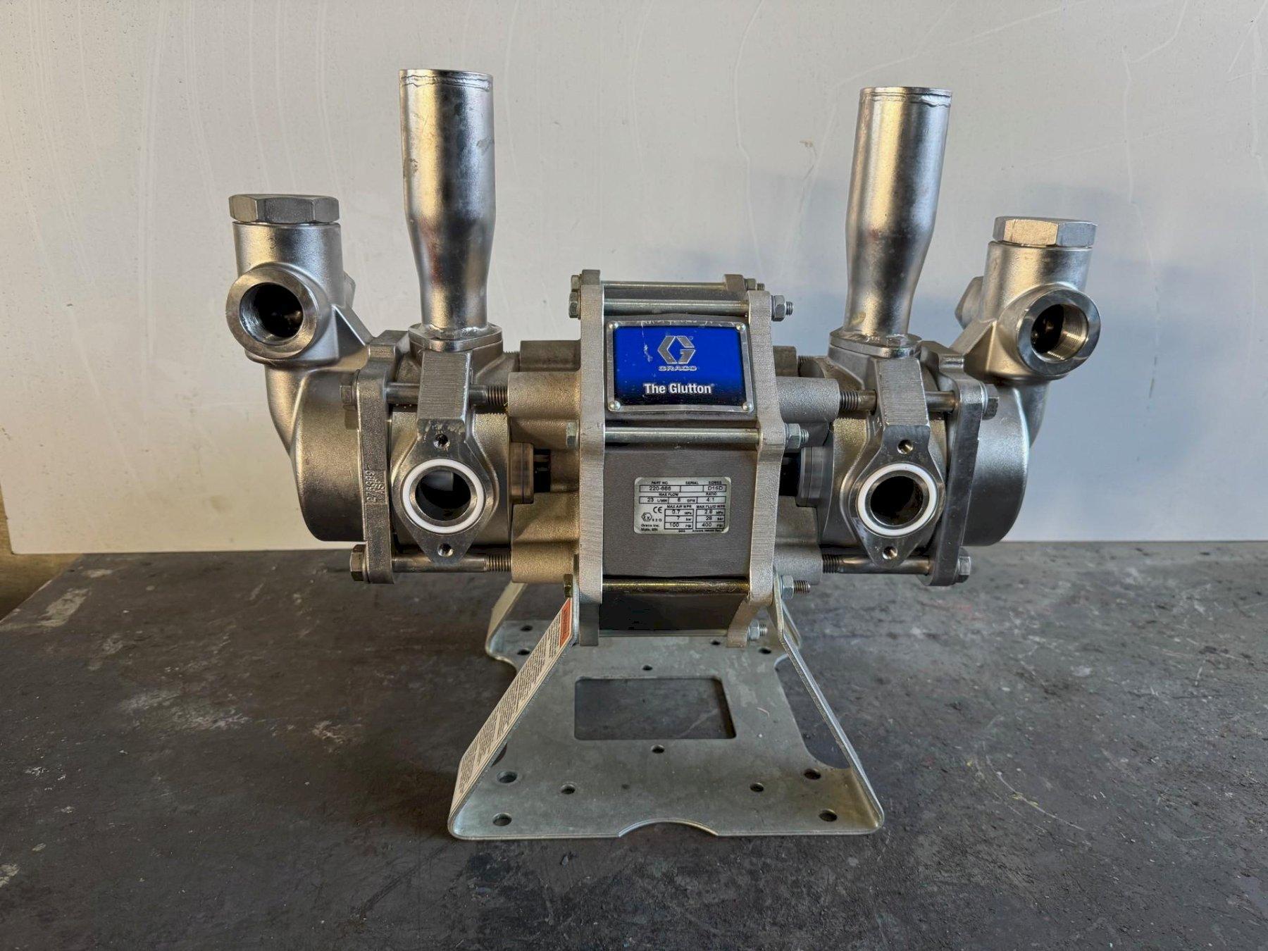 1/2" Graco Glutton #220666 220-666 Bellows 4:1 pump 6GPM, NPT, Carbon Steel - Image 1