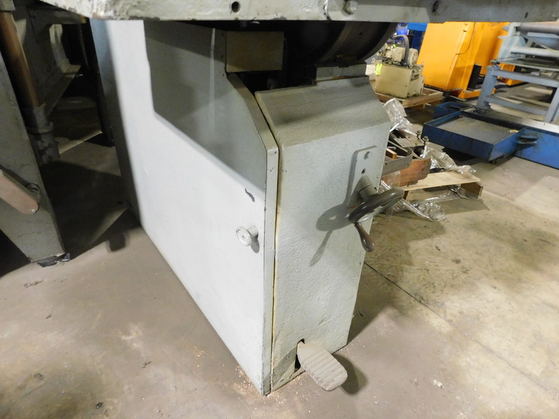 35" American Sawmill Machinery, vertical bandsaw, 36" x29" tilt table, foot brake, 20' 8" x3/4" x.035" blade - Image 5
