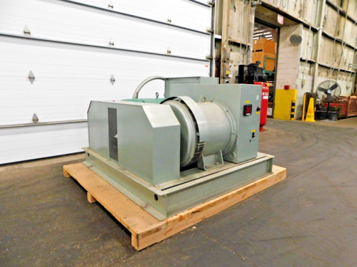 200 HP Georator, rotary frequency converter, 124.8 KW, 156 KVA, 50/60 Hz, 220/380 Volts - Image 3