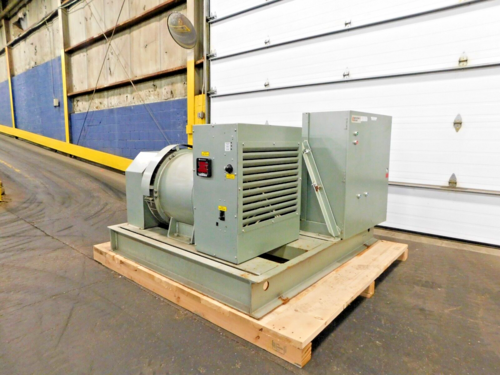 200 HP Georator, rotary frequency converter, 124.8 KW, 156 KVA, 50/60 Hz, 220/380 Volts - Image 4