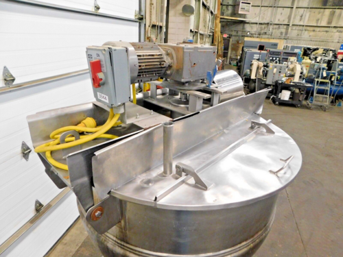 200 gallon Hamilton, Stainless jacketed mixing kettle, 2 HP, 1730 RPM, 48" dia. x 36" deep - Image 8