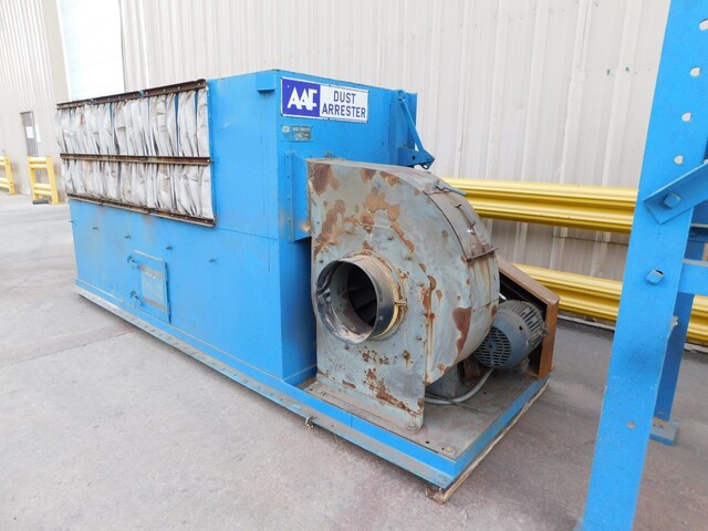 AAF #B, dust arrestor size 3-7 dust collector, 10 HP, 1710 RPM, 107" x 36" hopper - Image 5