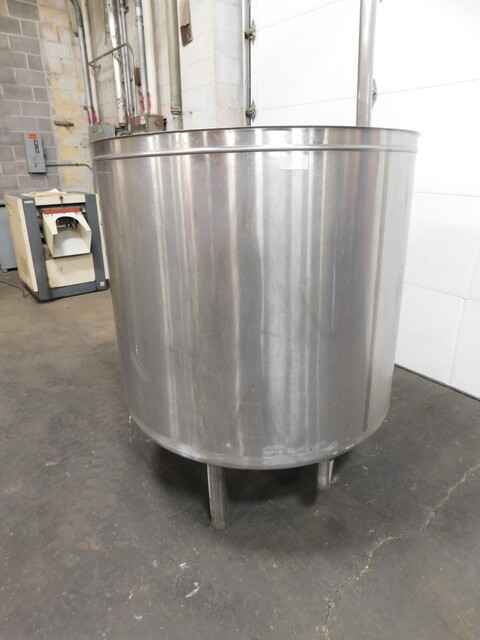 300 gallon Stainless Steel open top tank, 48" diameter, 38" straight wall, (2 available) 2" outlets - Image 5
