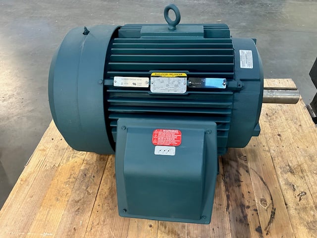 40 HP 890 RPM Baldor, Frame 365T, TEFC, Premium Efficient Inverter Duty AC Motor, 460 Volts, new - Image 4