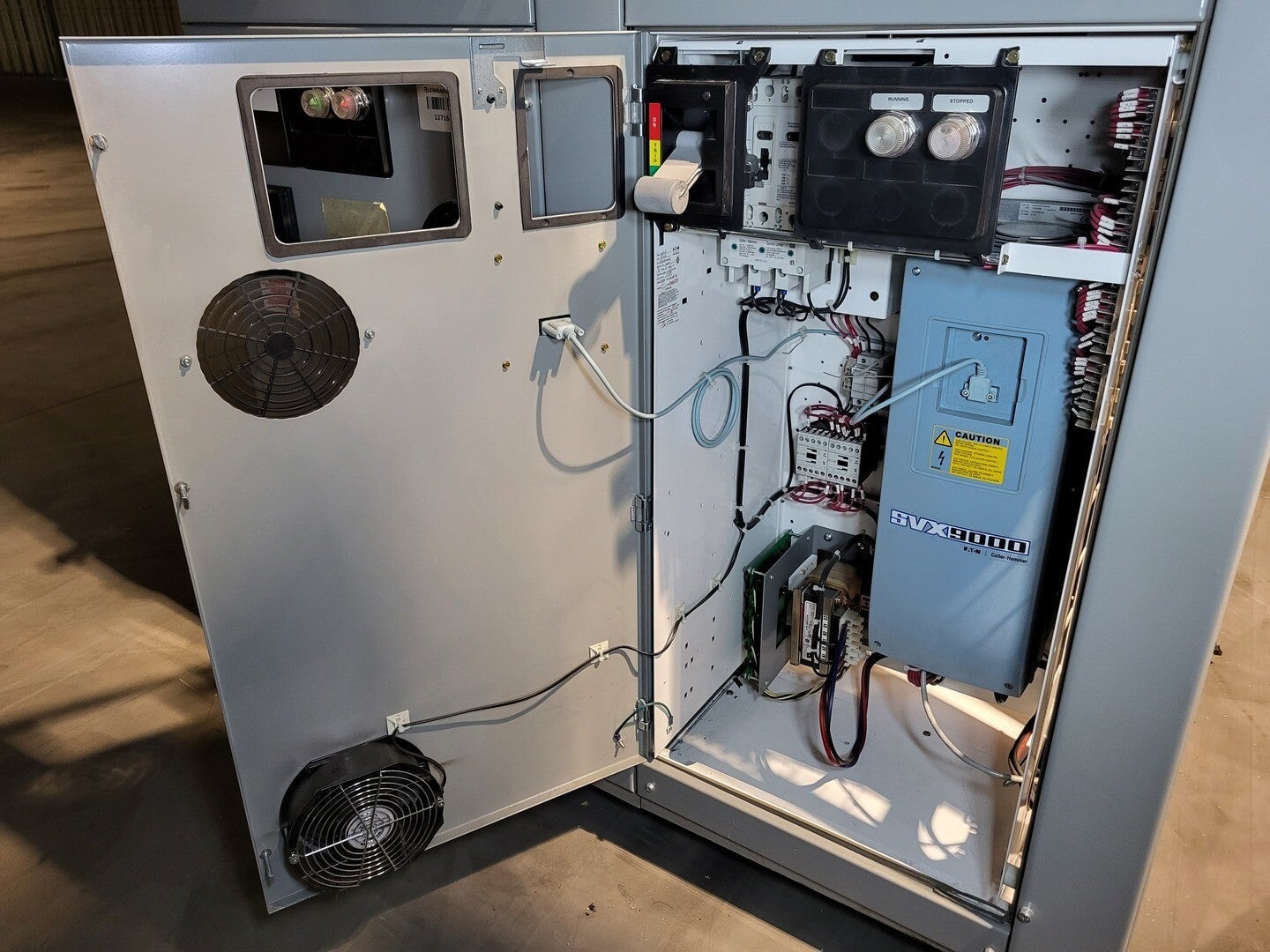 15 HP Eaton, SVX010A1-5A4N1, vari-frequency drive, 600 Volts, 3 phase, like new - Image 1