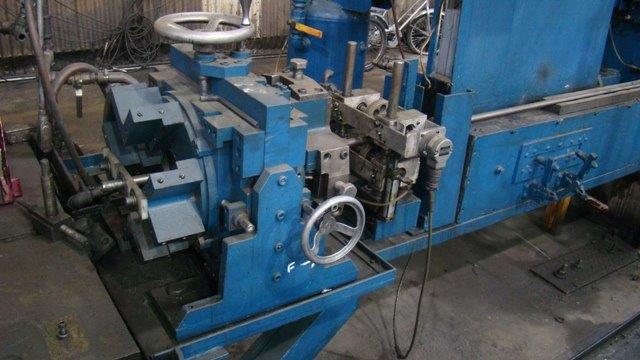 2-1/2" x .12" AEF, uncoiler, shear end weld, accumulator, welder, cut-off - Image 7