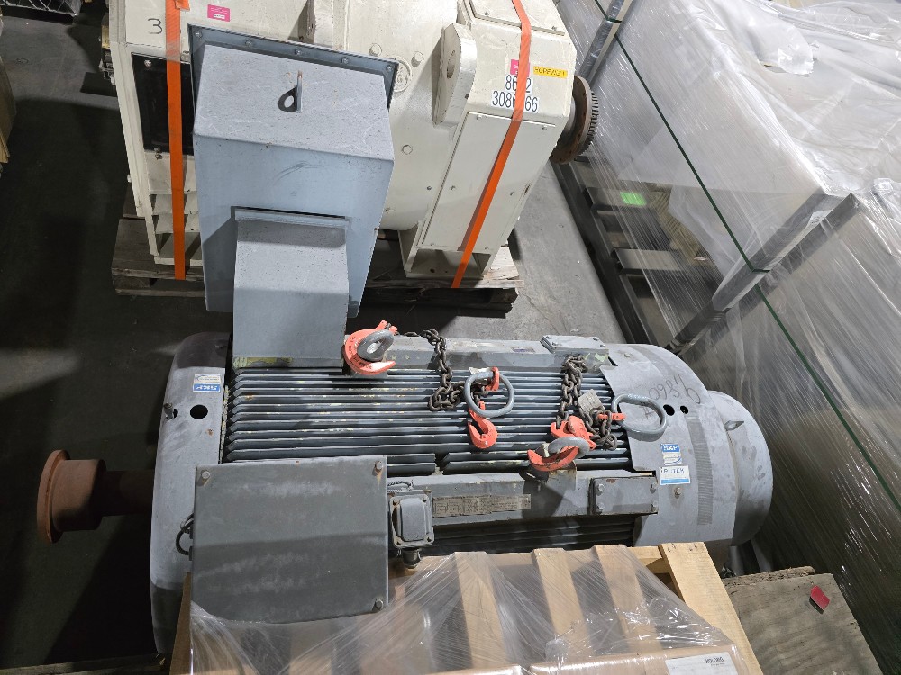 500 HP 900 RPM Teco Westinghouse, Frame 6808B, TEFC BB, 2300/4160 Volts, CU Rotor, Used electrically OK - Image 4