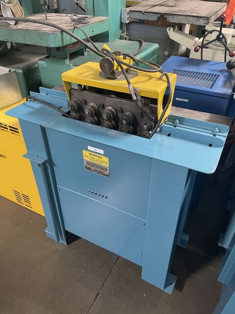 5 Stand, Lockformer Pittsburgh / Acme / Flanger rollformer, 20 gauge - Image 1
