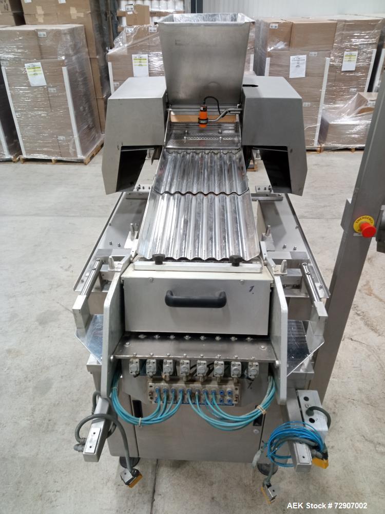 CE King #TC-8, technocount electronic channel caplet/capsule coun, 8-lane, 25 mm diameter Container - Image 5