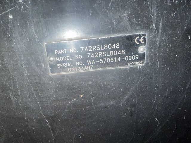 1250 KW Baldor #IDLC1250-2M, trailer mounted, Tier 2, sound attenuated enclosure, 277/480 Volts, 556 hours - Image 9