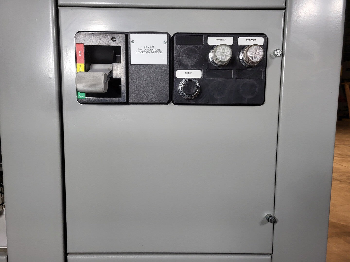 Eaton Cutler-Hammer, FVNR Starter size 2, 15 HP, 600 Volts, 50 amp, 3 phase, like new - Image 1