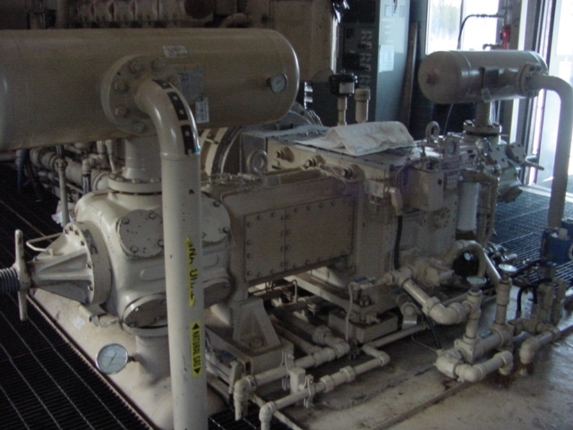 500 HP Ariel #JGH-2, reciprocating compressor, 2-stages, Waukesha F3521G NG engine, 1995 - Image 8