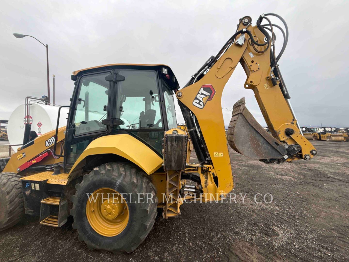 Cat 430 CF, Backhoe Loader, 766 hours, S/N: H8W00568, 2022 - Image 3