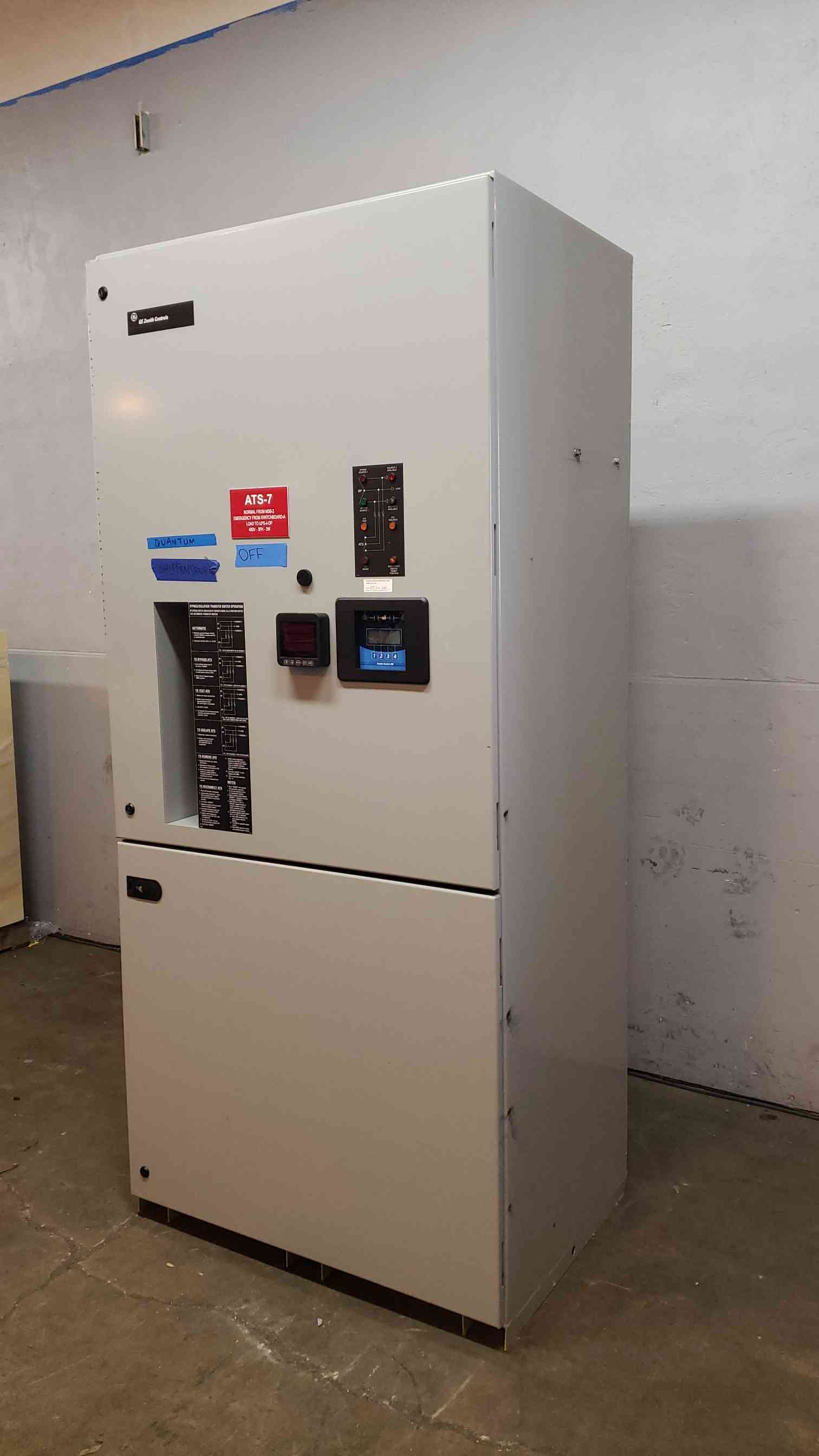 1000 Amp. General Electric Zenith #ZB5CB10031-05G601N, Transfer Switch, 3 phase, 60 Hz, 480 V - Image 2