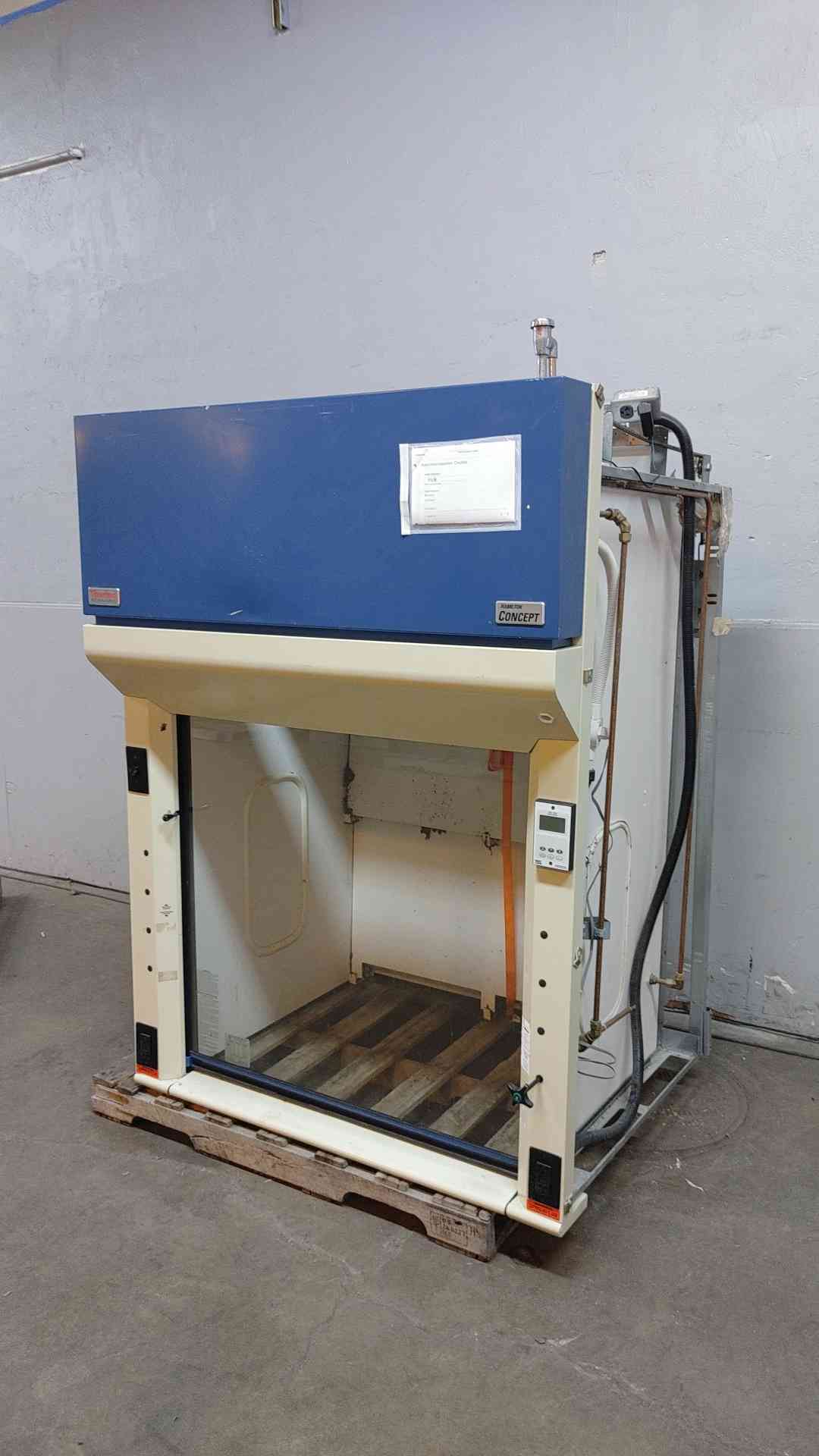 Thermo Scientific, Hamilton Concept Fume Hood, 48" L x 42" width x 68" H - Image 3