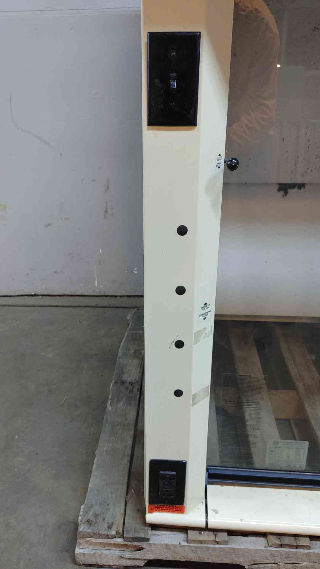 Thermo Scientific, Hamilton Concept Fume Hood, 48" L x 42" width x 68" H - Image 5