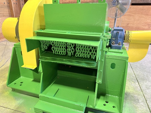 Montgomery Blo Hog #ER-26-HDHZL, horizontal feed - Image 3