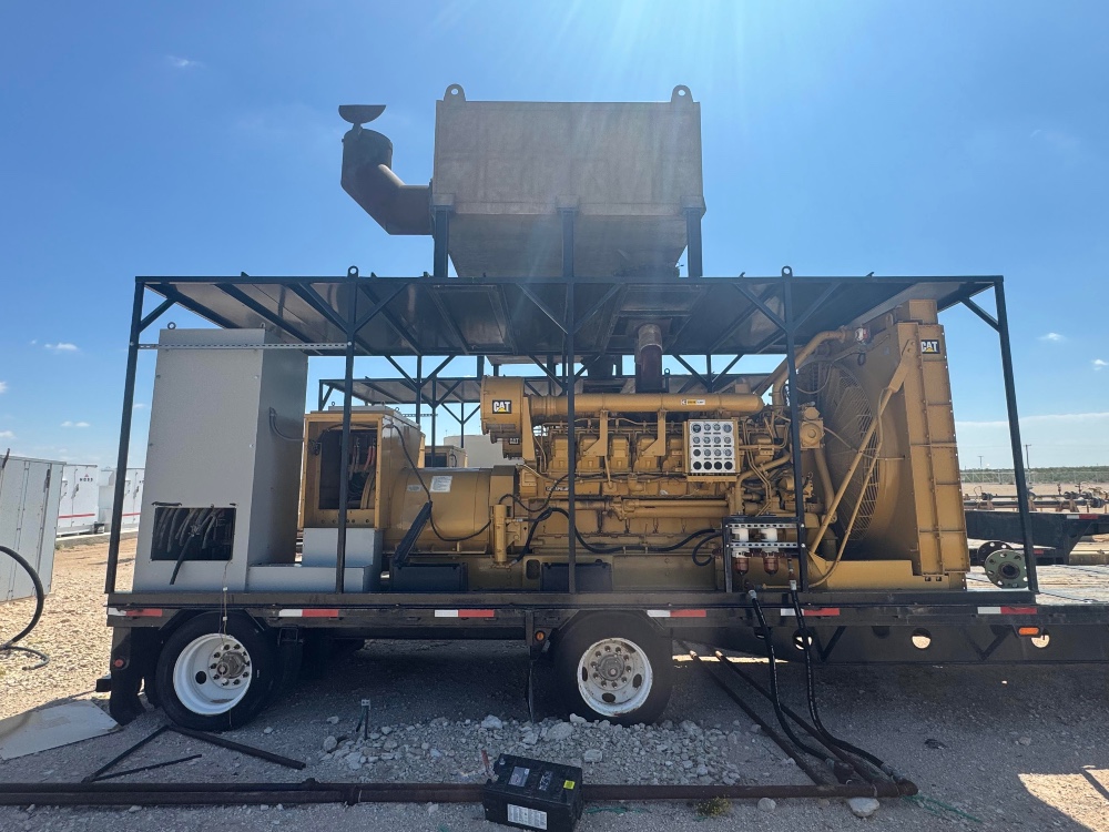 1750 KW Caterpillar #3516, skid mounted, 277/480 Volts, 4335 hours, 1996, $145k - Image 1