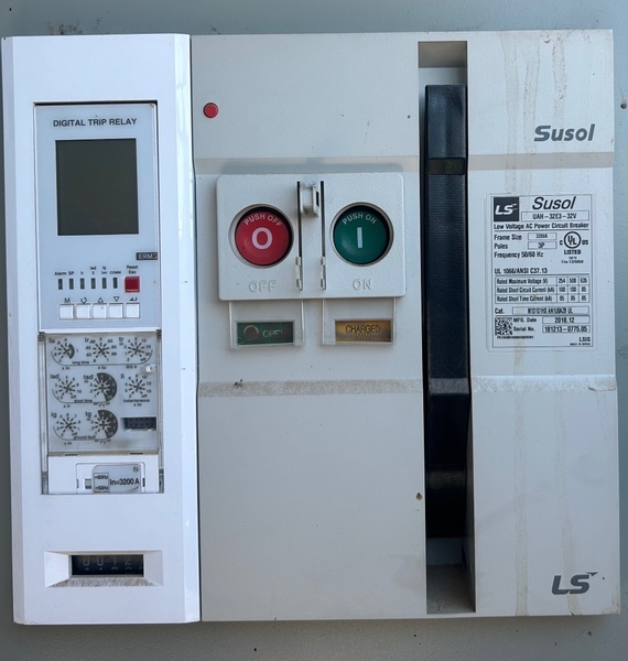 1750 KW Caterpillar #3516, skid mounted, 277/480 Volts, 4335 hours, 1996, $145k - Image 10