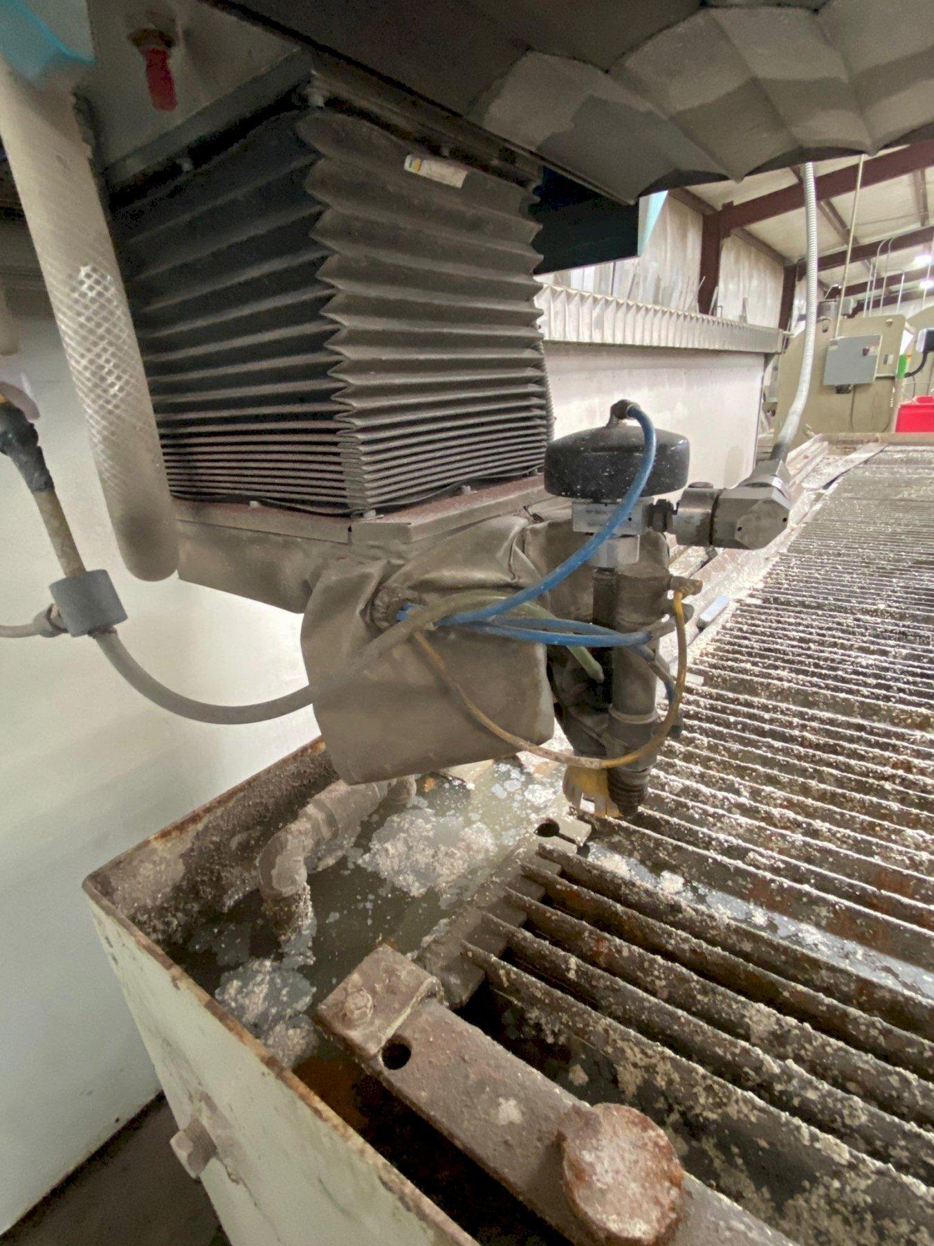 Flow #Mach-3-4020B, waterjet cutting system, 78" X, 136" Y, 7" Z, 100 HP, Hyperpressure Hyperjet 87000 psi - Image 8