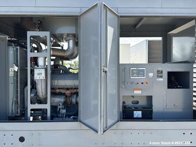 600 KW MTU #DS600D, Standby diesel generator set, 120/208 Volts, enclosure, 293 hours, 2010 - Image 6