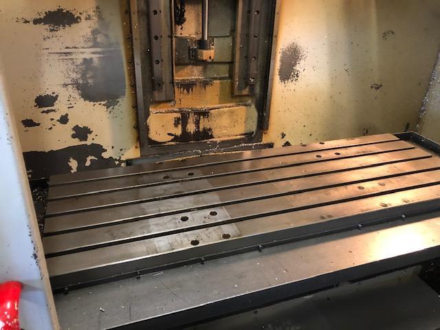Haas #VF-4, CNC vertical machining center, 24+1 side mount tool changer, 50" X, 20" Y, 25" Z, 10000 RPM, #40 - Image 4