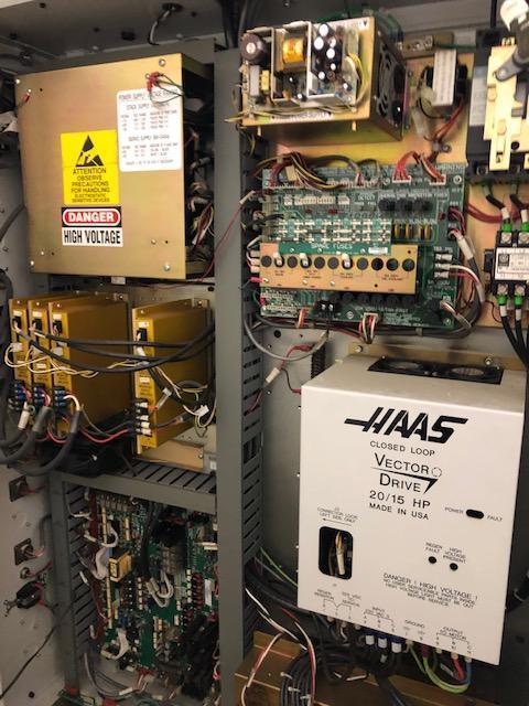 Haas #VF-4, CNC vertical machining center, 24+1 side mount tool changer, 50" X, 20" Y, 25" Z, 10000 RPM, #40 - Image 6