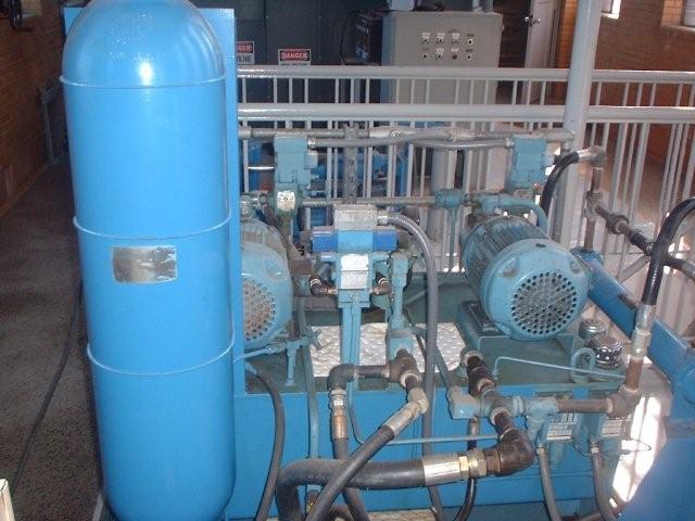 1000 KW, Teledyne / Louis-Allis, complete hydro-electric generating system, 1985 - Image 5