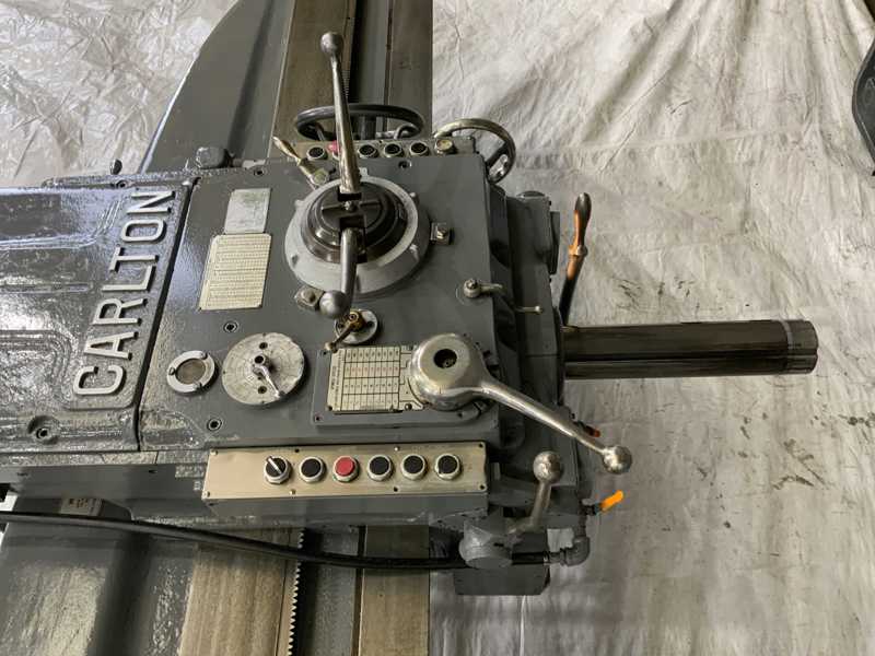 8' -19" Carlton #4A, radial arm drill, 89" x50" base, #6MT, power clamping & elevation, 40 HP, 1980 - Image 6