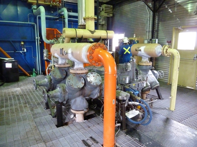 945 HP Superior #RAM-54, reciprocating compressor, 2-stage, Caterpillar 3512SI engine, 1989 - Image 4