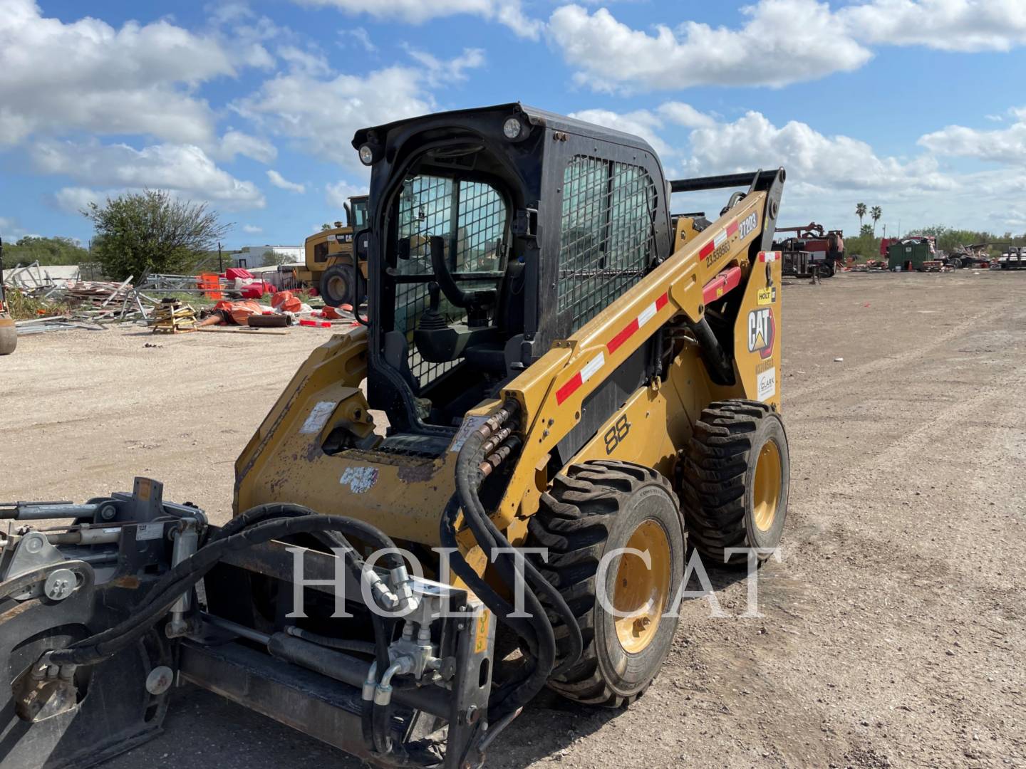 Cat 272D3, Skid Steer Loader, 2250 hours, S/N: HX200563, 2019 - Image 1