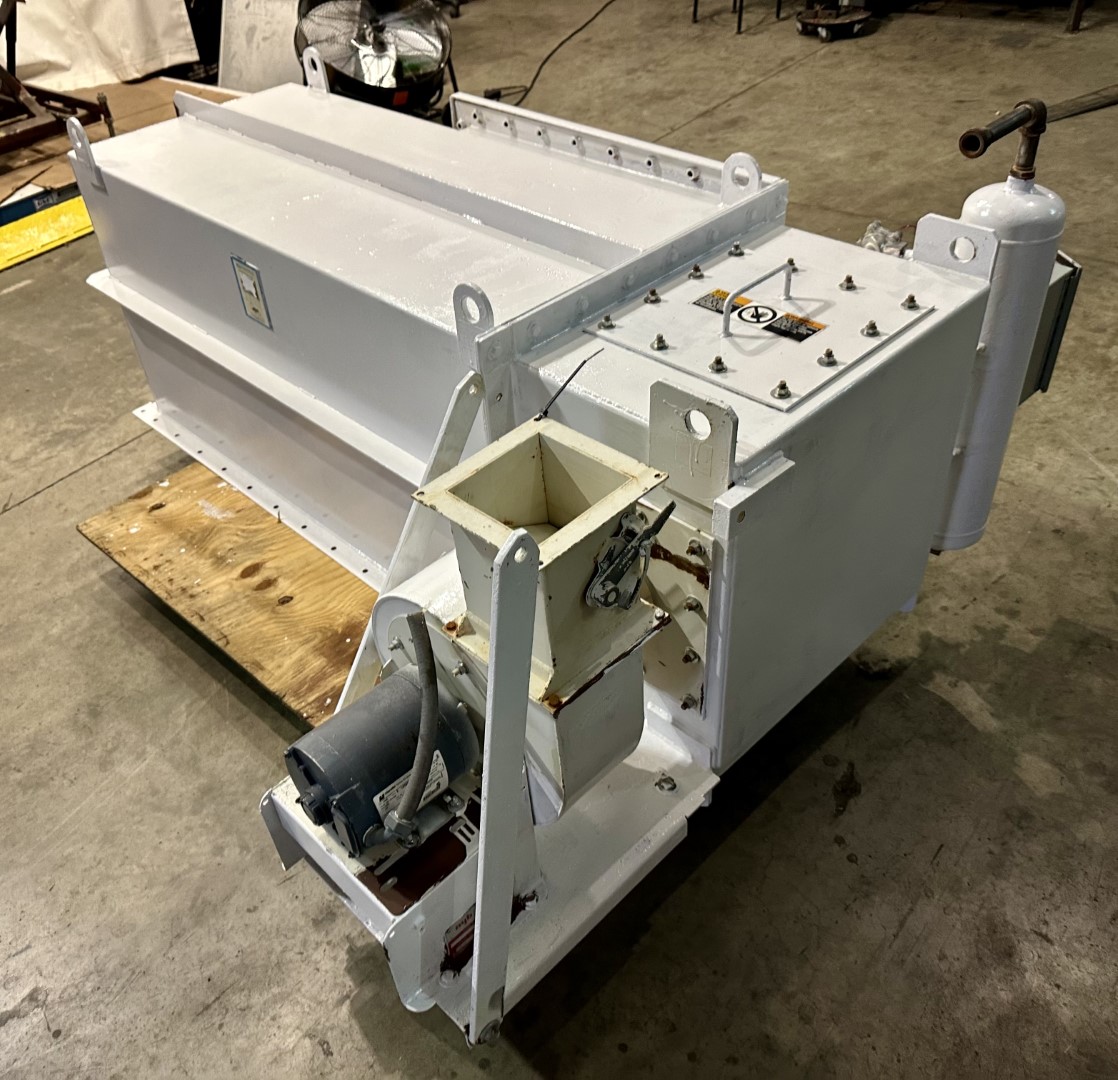 100 sq.ft., Buhler, Horizontal Mounted Bin Vent Filter, Pulse Jet Cleaning, w/Exhaust Fan, (16) bag ports - Image 3