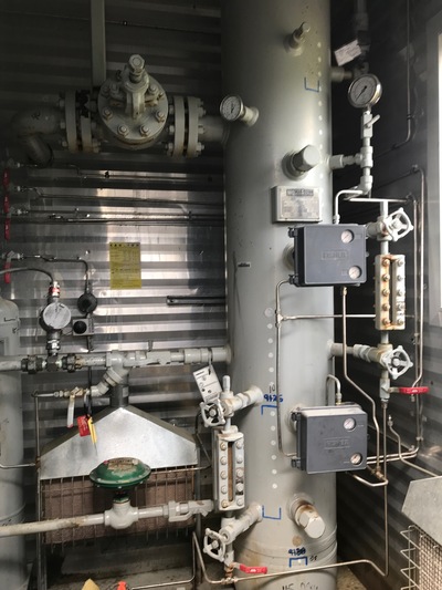 16" Sweet Vertical GAS/C5/H20 Separator 3 Phase, 1480 psi - Image 3