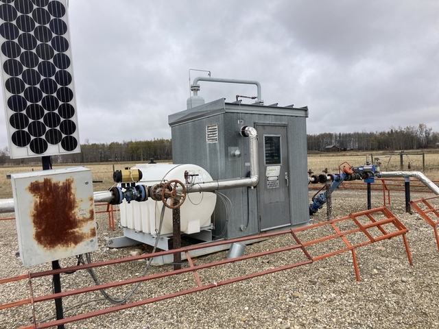 16" Sweet Vertical Inlet Separator 3 Phase, 1480 psi - Image 3
