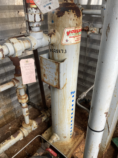 16" Sweet Vertical Inlet Separator 3 Phase, 1480 psi - Image 10