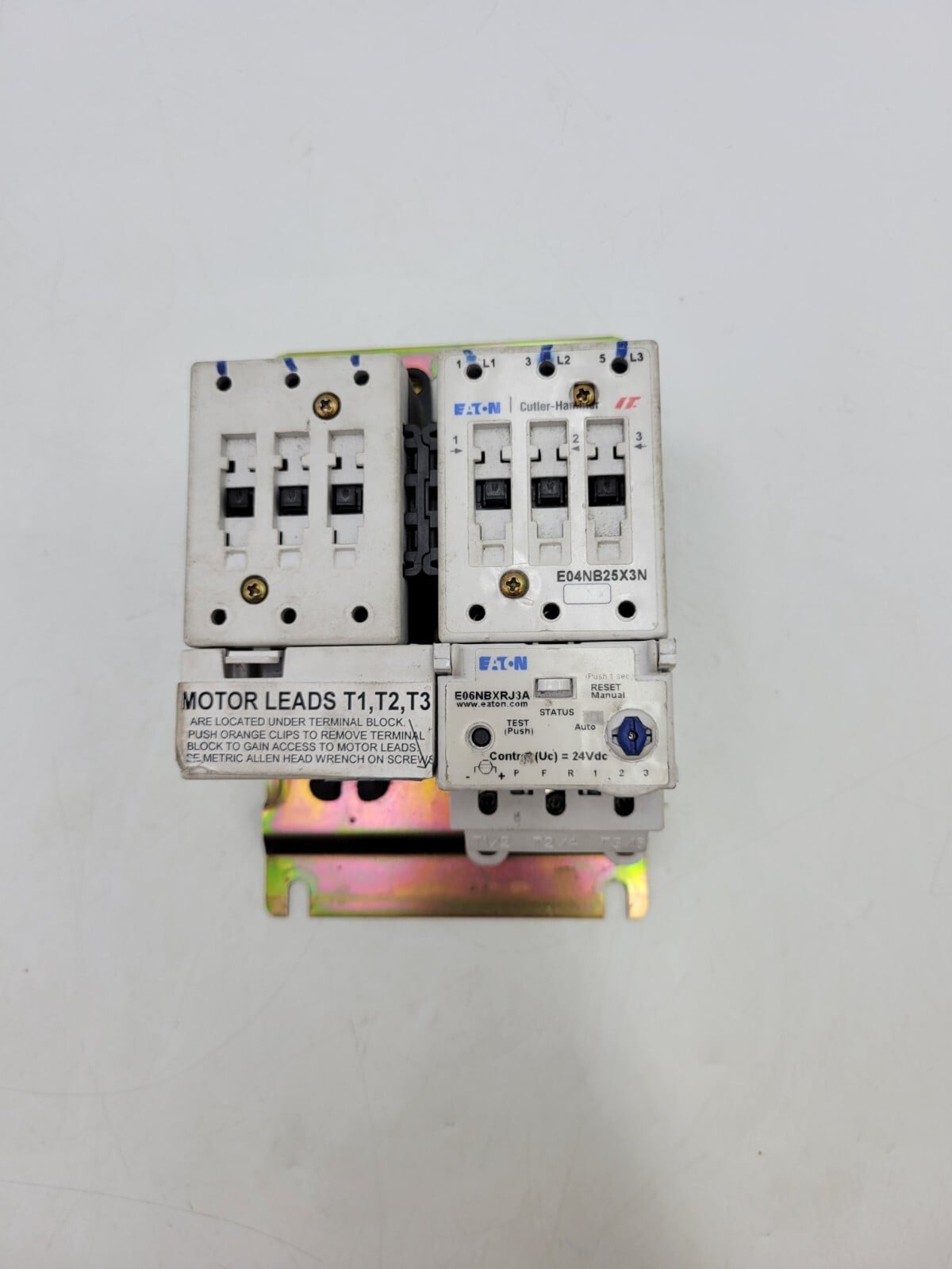 25 Amp. Eaton #E04NB25X3N, Contactor, 600V Coil 24VDC with E06NBXRJ3A Overload Relay - Image 2