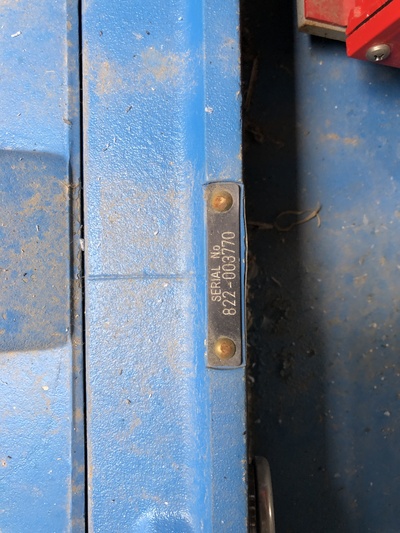 84 HP Compair #822GK06-078, rotary vane compressor, 3-stage, 1800 RPM, Cummins G5.9L NG engine, 2007 - Image 2
