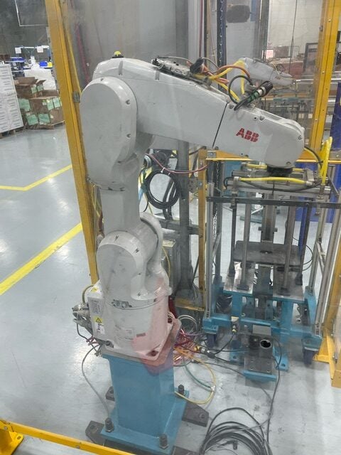 ABB, IRB 1200-5/0.9, Robot, low usage, 0.9m reach, 5kg payload, 0.3kg armload, 6-Axis, 2020 - Image 5