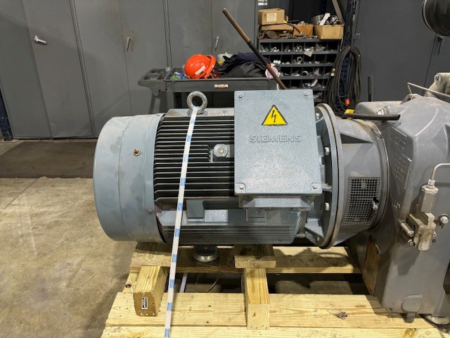 150 HP 3580 RPM Siemens 1LA53102AC91-Z, Frame 504TSD, 460 Volts, Atlas Copco 1080-2667-39, ZR/ZT110 - Image 2