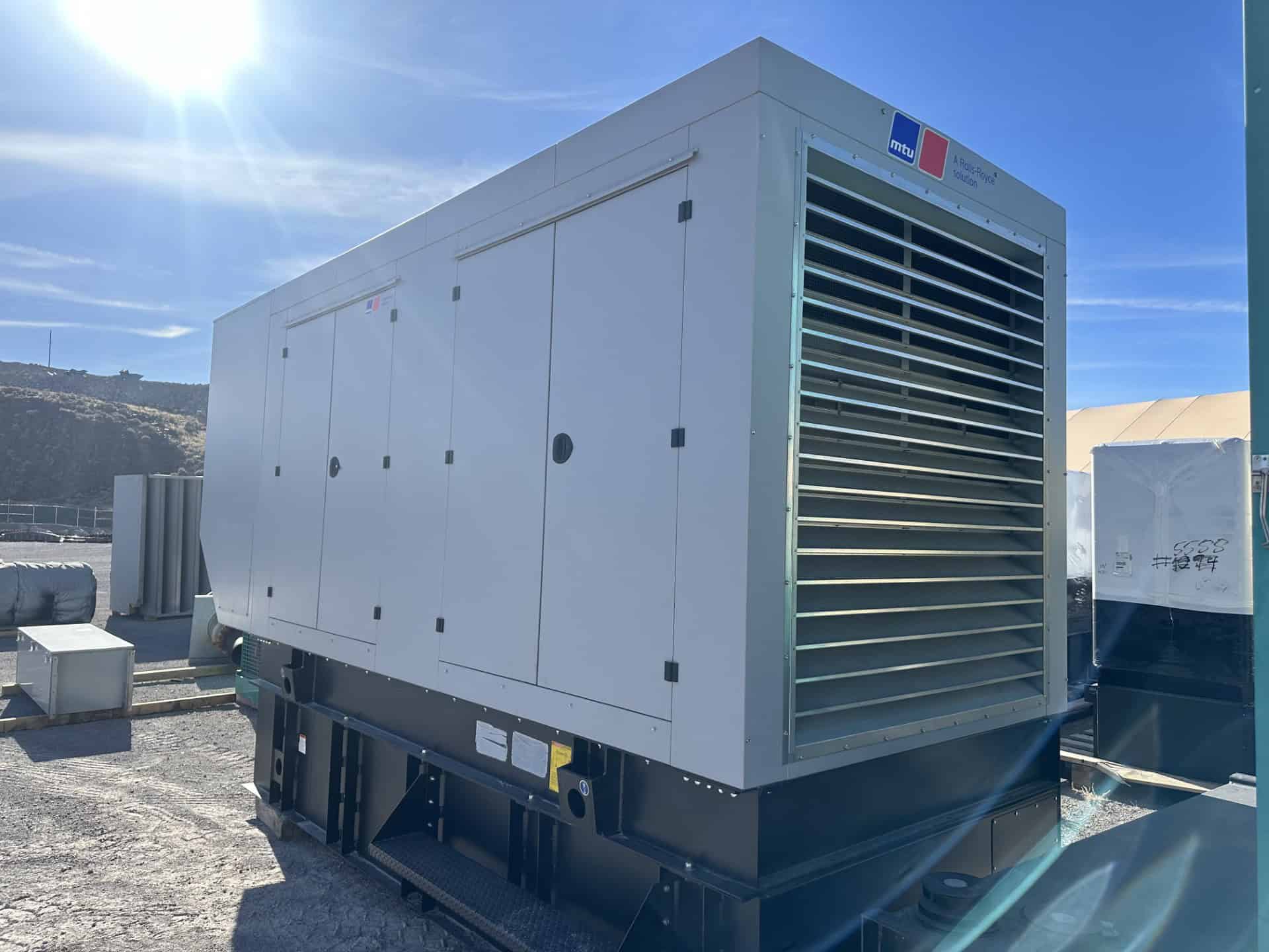 500 KW mtu #DS500, diesel generator set, MGC 2000 control panel, 480 Volts, 101 hours, 2020 - Image 5