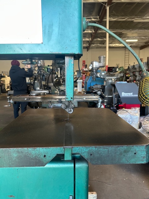 20" Powermatic #87, vertical bandsaw, 1/8"-1"band width, 40-4500 FPM, 24" x24"table, 2 HP - Image 3