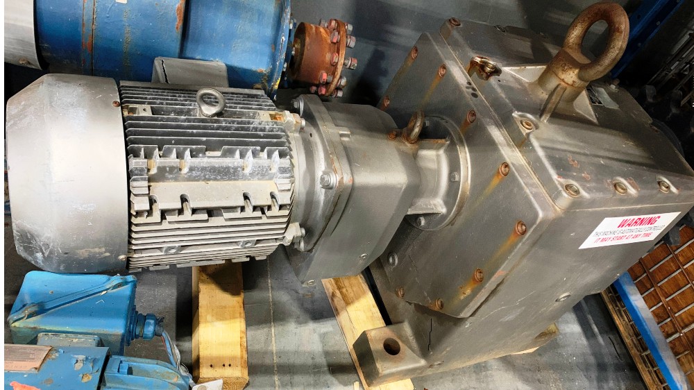 15 HP, 1765 RPM, Nord In-line Gear Motor, 575 Volts, 185.00 :1 ratio, 9.5 RPM output - Image 6