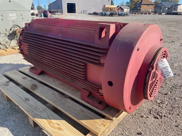 500 HP 3600 RPM General Electric, Frame 5013ST, TEFC BB, 460 Volts - Image 2