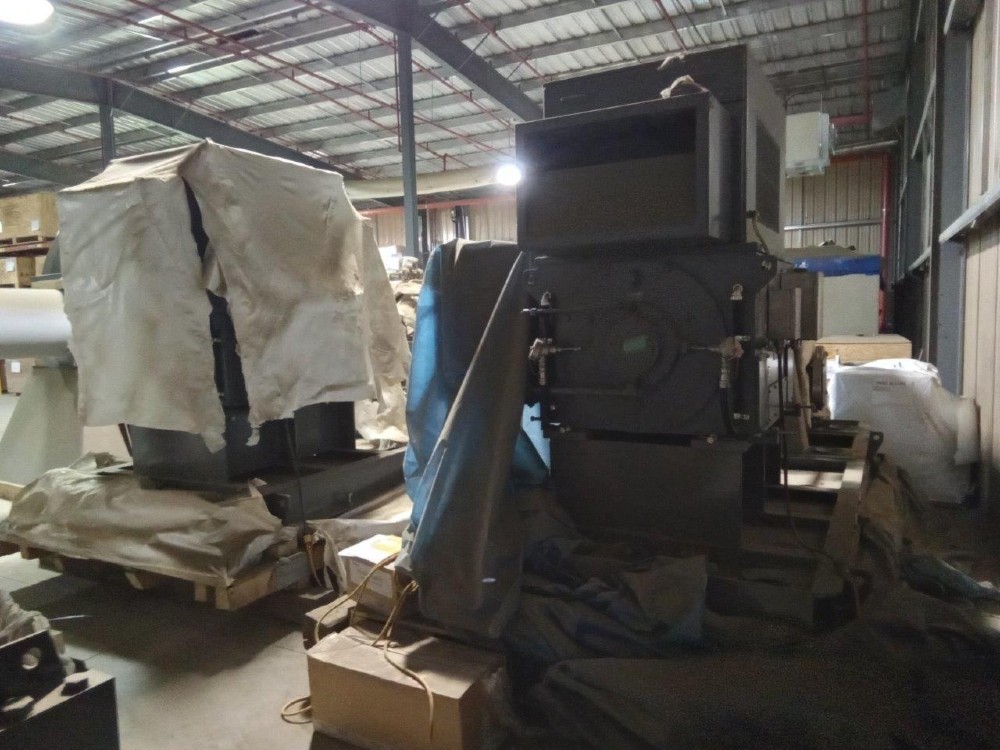 700 HP 1782 RPM Nidec/us Motor, Frame 355, weather protected enclosure type 2, new surplus 4000 Volts - Image 1