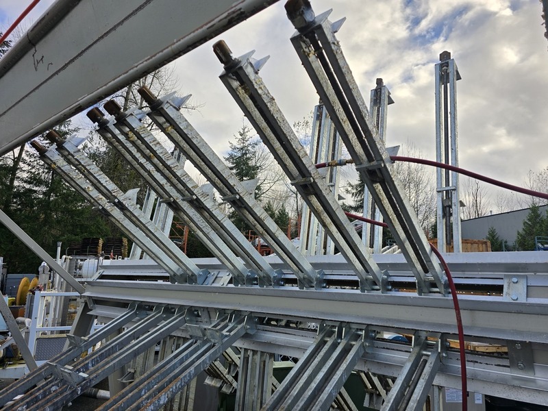 Quick #CCFP-165-06, pneumatic type clamp carrier, 6 sections, 36 total clamps, 2020 - Image 5