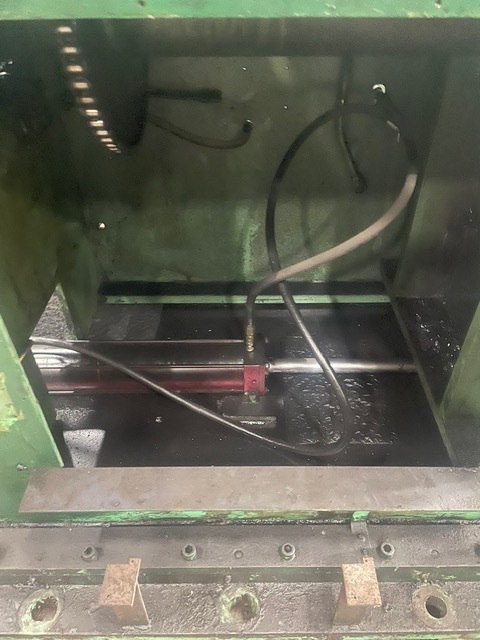 40000 lb. Cincinnati Forte, mandrel uncoiler, 72" outside dimensions, 20" ID, 4 leaf mandrel design, sliding - Image 4