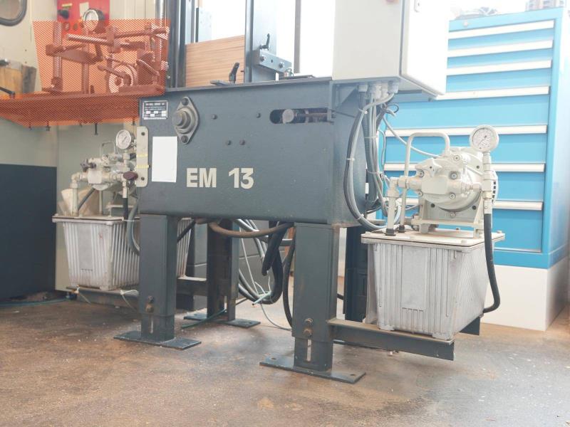 Weinig #EM-13, hopper feeder, 1997 - Image 2