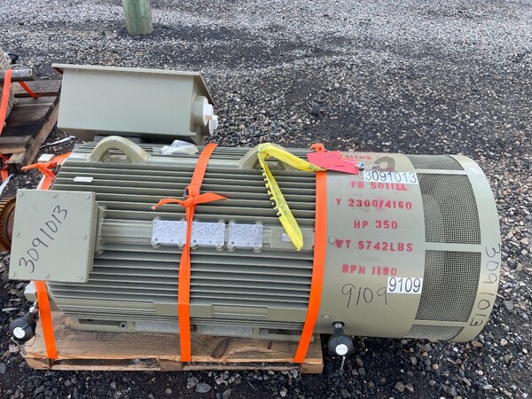 400 HP 1200 RPM General Electric, Frame 5011LL, TEFC, Ball, 2300/4160 Volts, new surplus, nice - Image 1